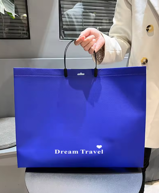 Wholesale Custom Logo Printed Non-woven Tote Bags Recyclable  Clothing Shoe Gift Packaging Sealing Shopping