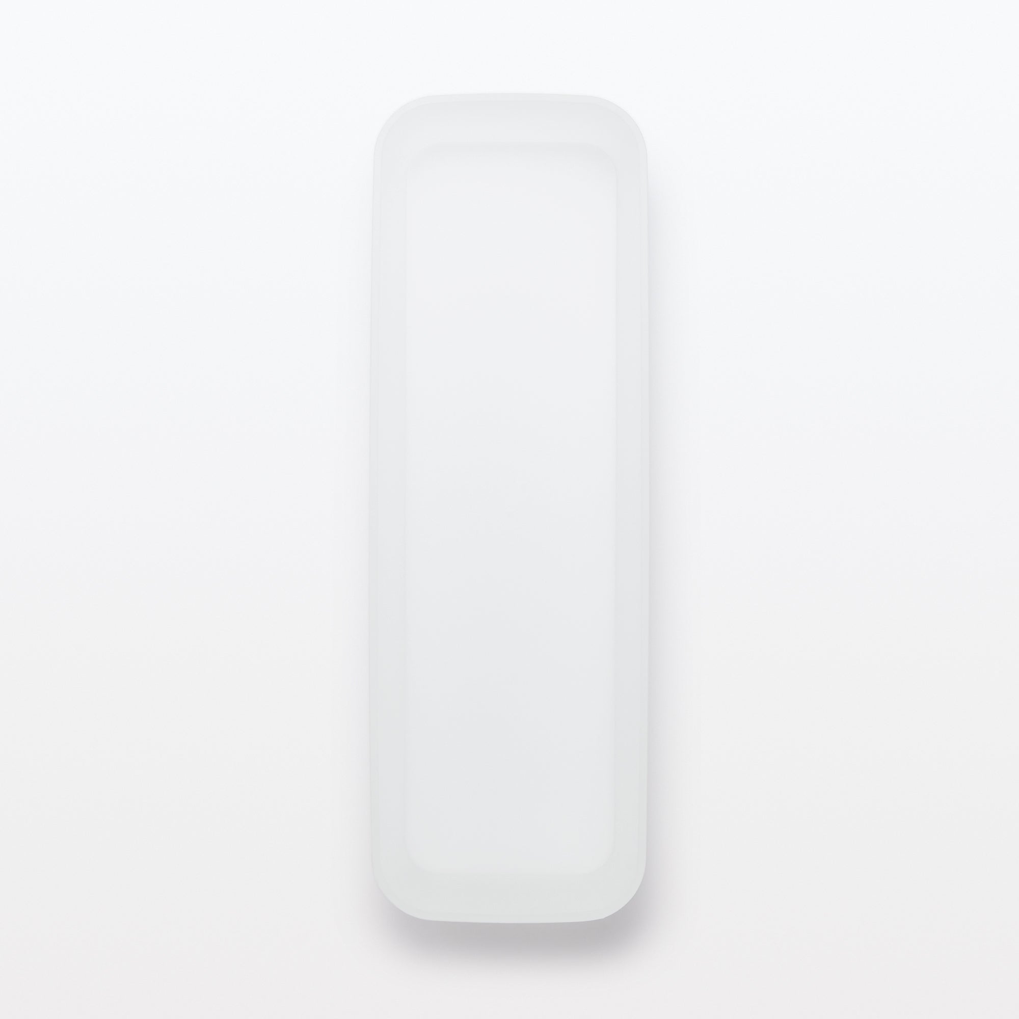 Caja organizadora de polipropileno 2 (ancho 3,3 x profundidad 10 x alto 2”)