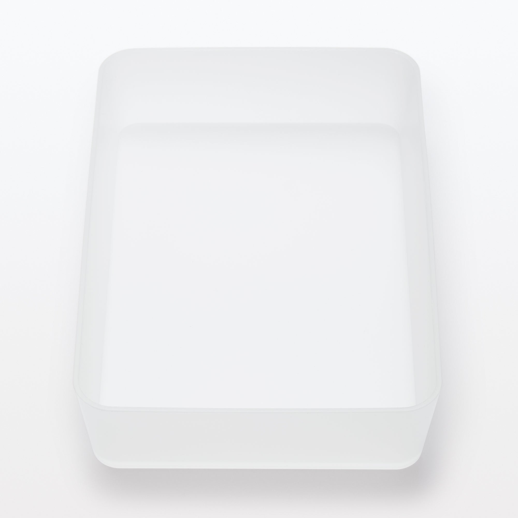 Caja organizadora de polipropileno 3 (An. 6,7 x Pr. 10 x Al. 2”)