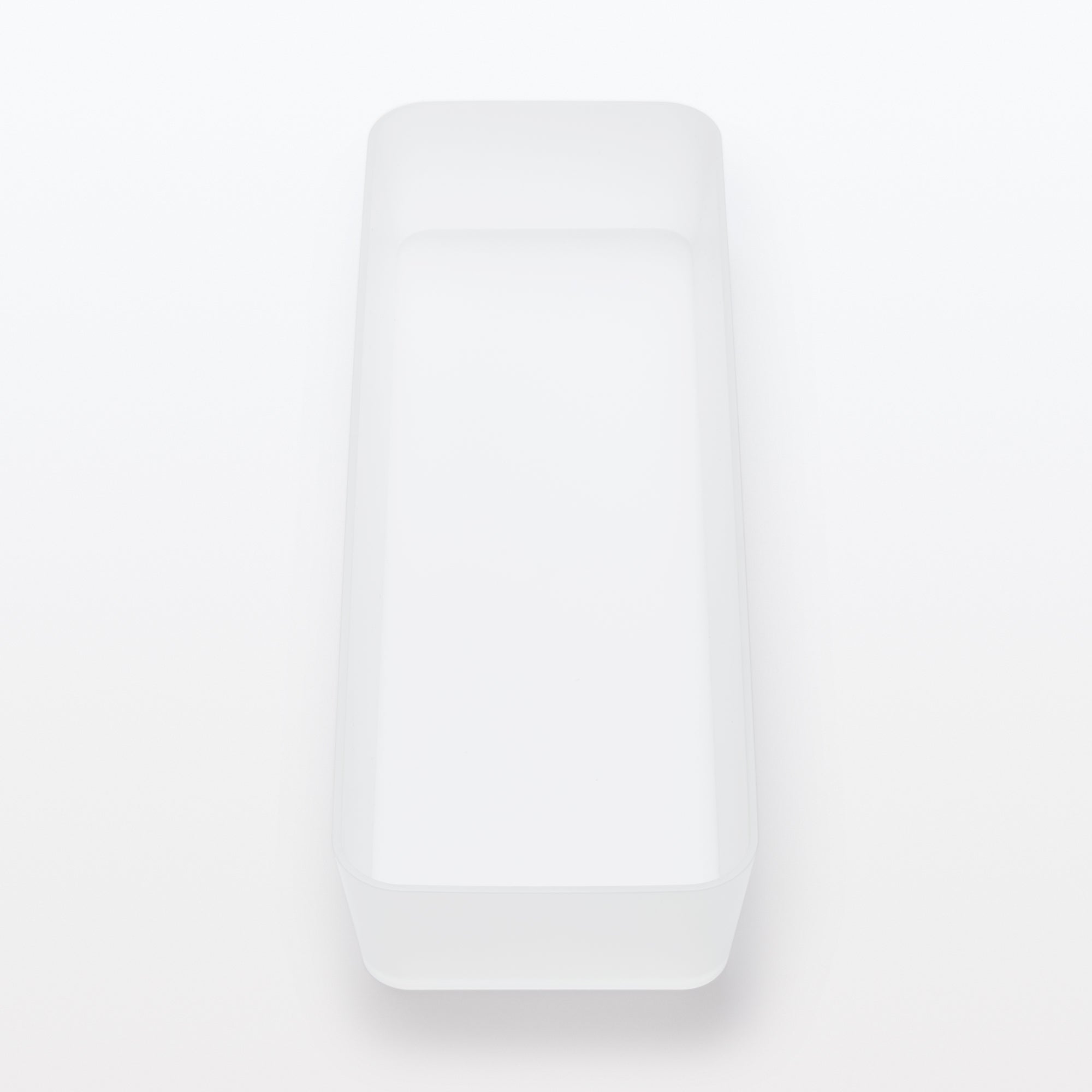 Caja organizadora de polipropileno 4 (ancho 4,5 x profundidad 13,4 x alto 2”)