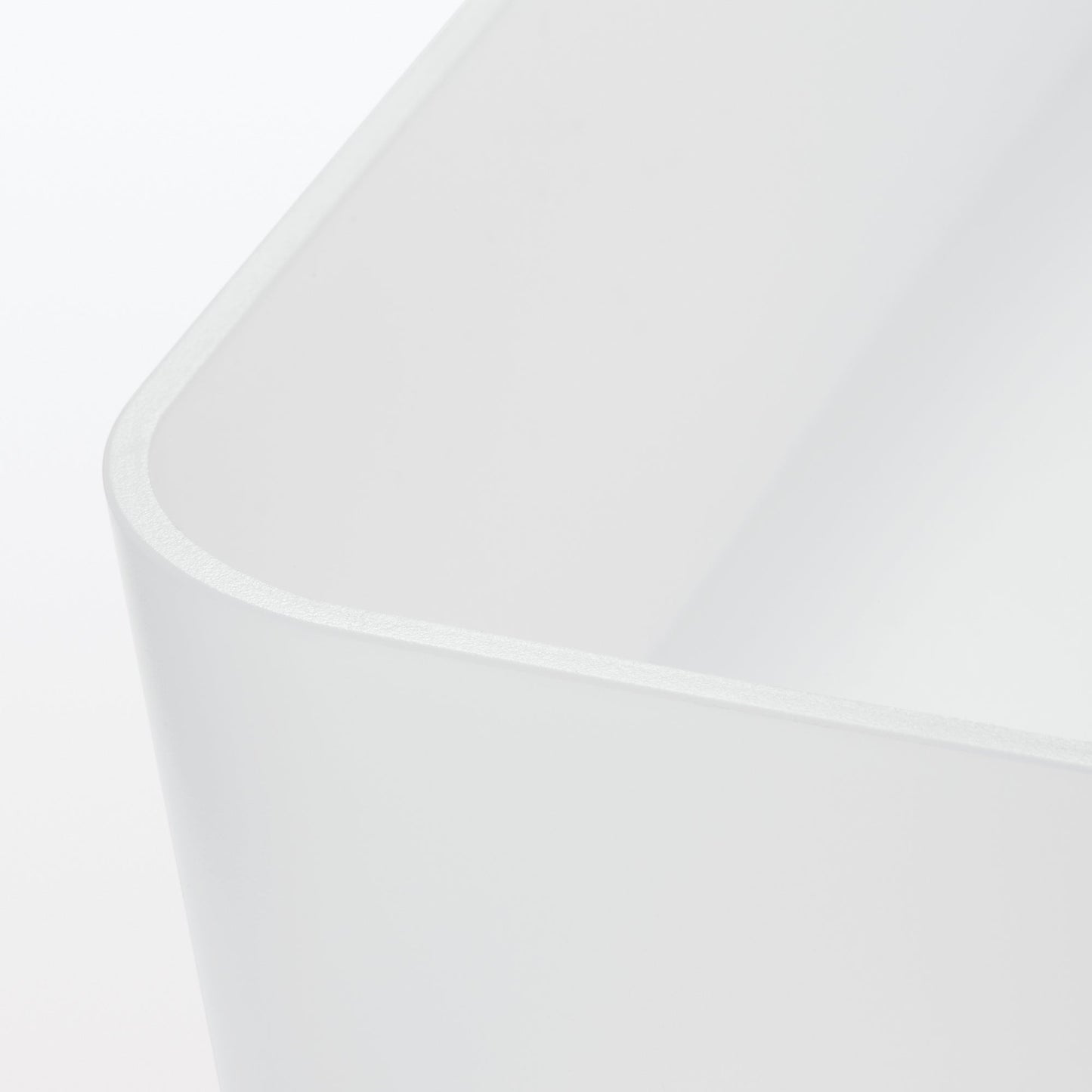 Caja organizadora de polipropileno 4 (ancho 4,5 x profundidad 13,4 x alto 2”)