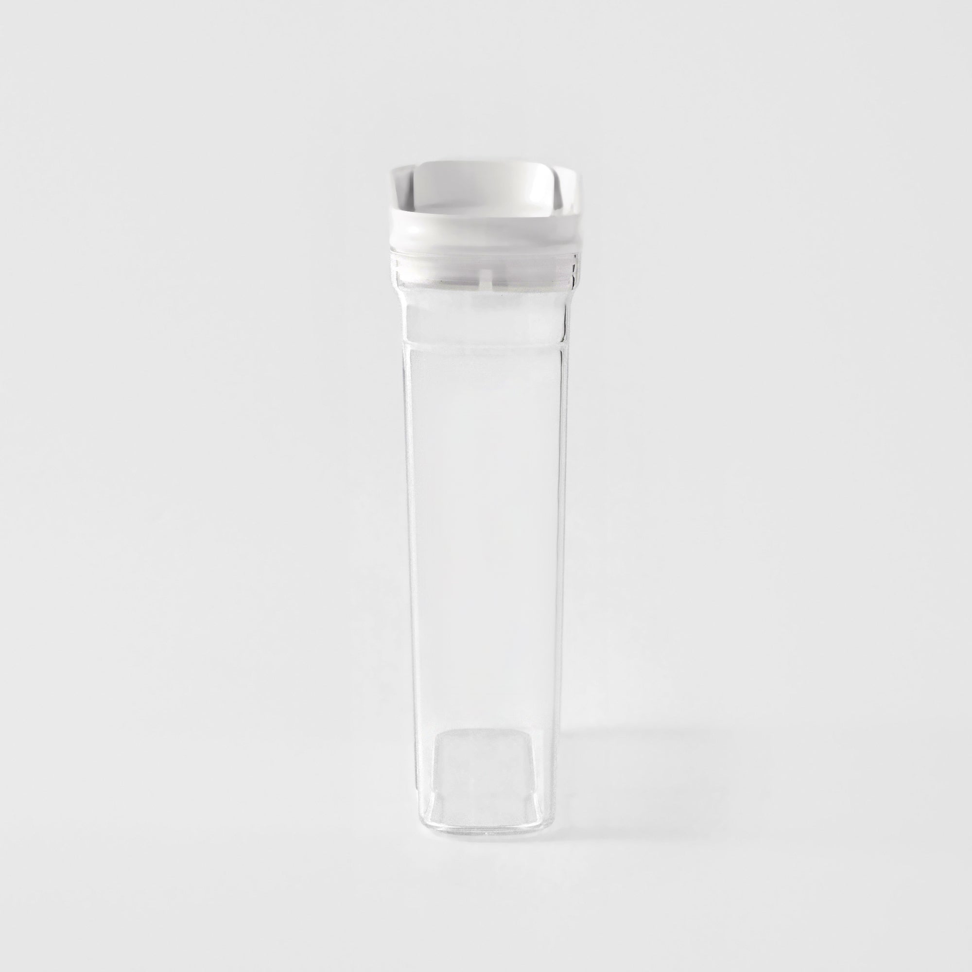 Recipiente para almacenar alimentos con tapa abatible - 55.8 fl oz