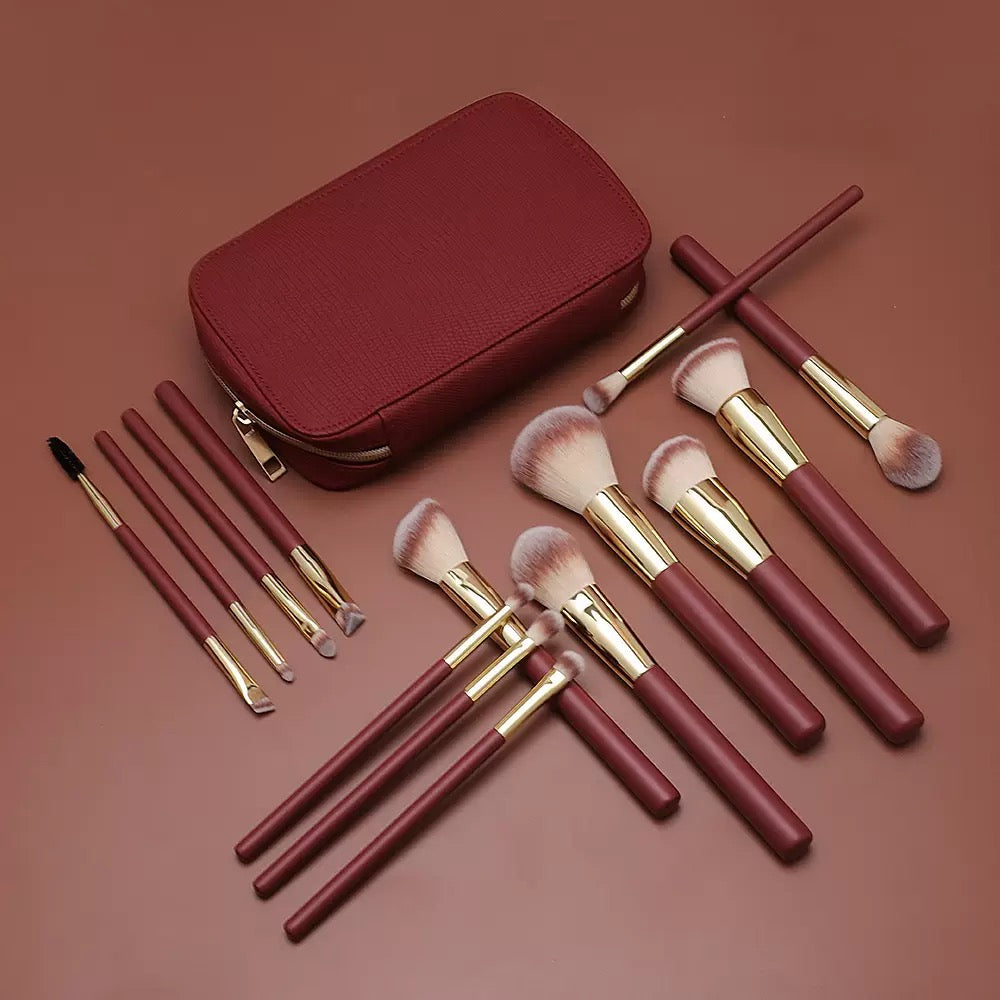 New 2025 Makeup Brush Set 16pcs Red Color Vegan Complete Makeup Brush Set Glitter Private Label With Pouch