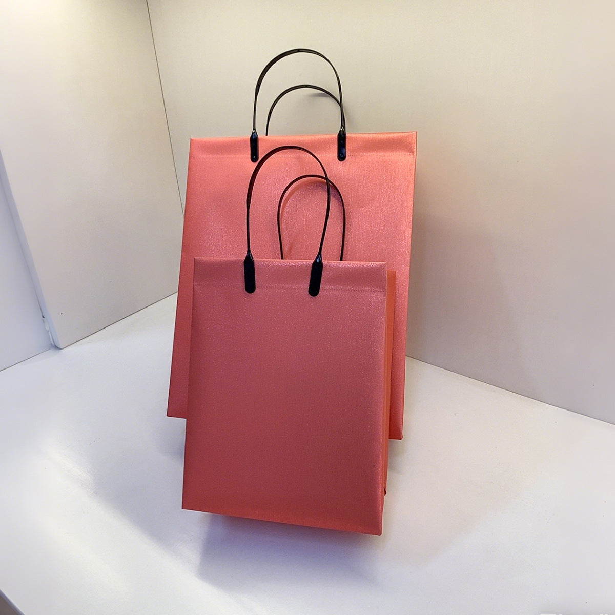 Bolsas de compras de plástico metálico mate al por mayor – Bolsas de embalaje prémium para minoristas