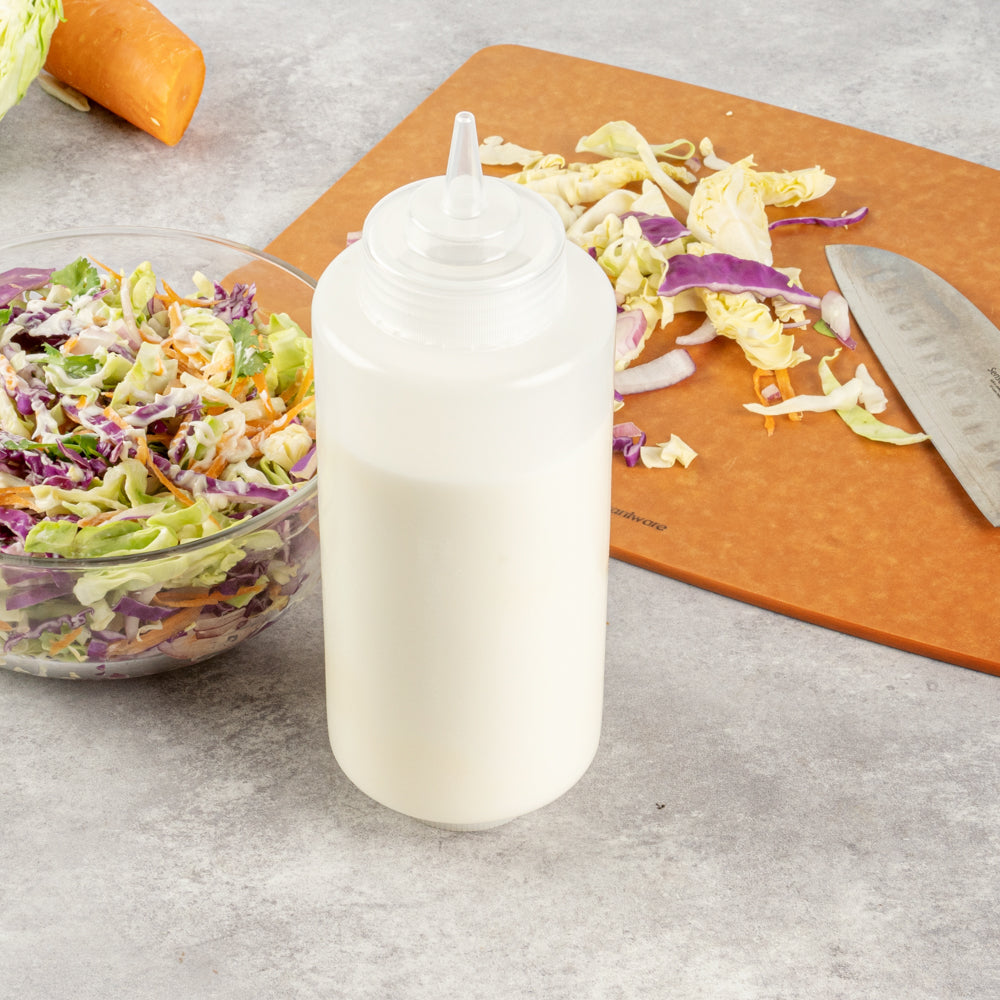 Botella de plástico transparente de 32 oz (primero en entrar, primero en salir), tapa de repuesto, punta de precisión, 9 1/2" x 3 1/2" x 3 1/2" (caja de 1 unidad)