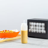 Botella de plástico transparente para apretar Sauce Tek de 8 oz - Punta de precisión - 2" x 2" x 7" - Caja de 1 unidad