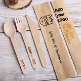 Juego de cubiertos de madera biodegradables: cuchillo, tenedor y cuchara occidentales de tejido para comida para llevar y envasado de alimentos.
